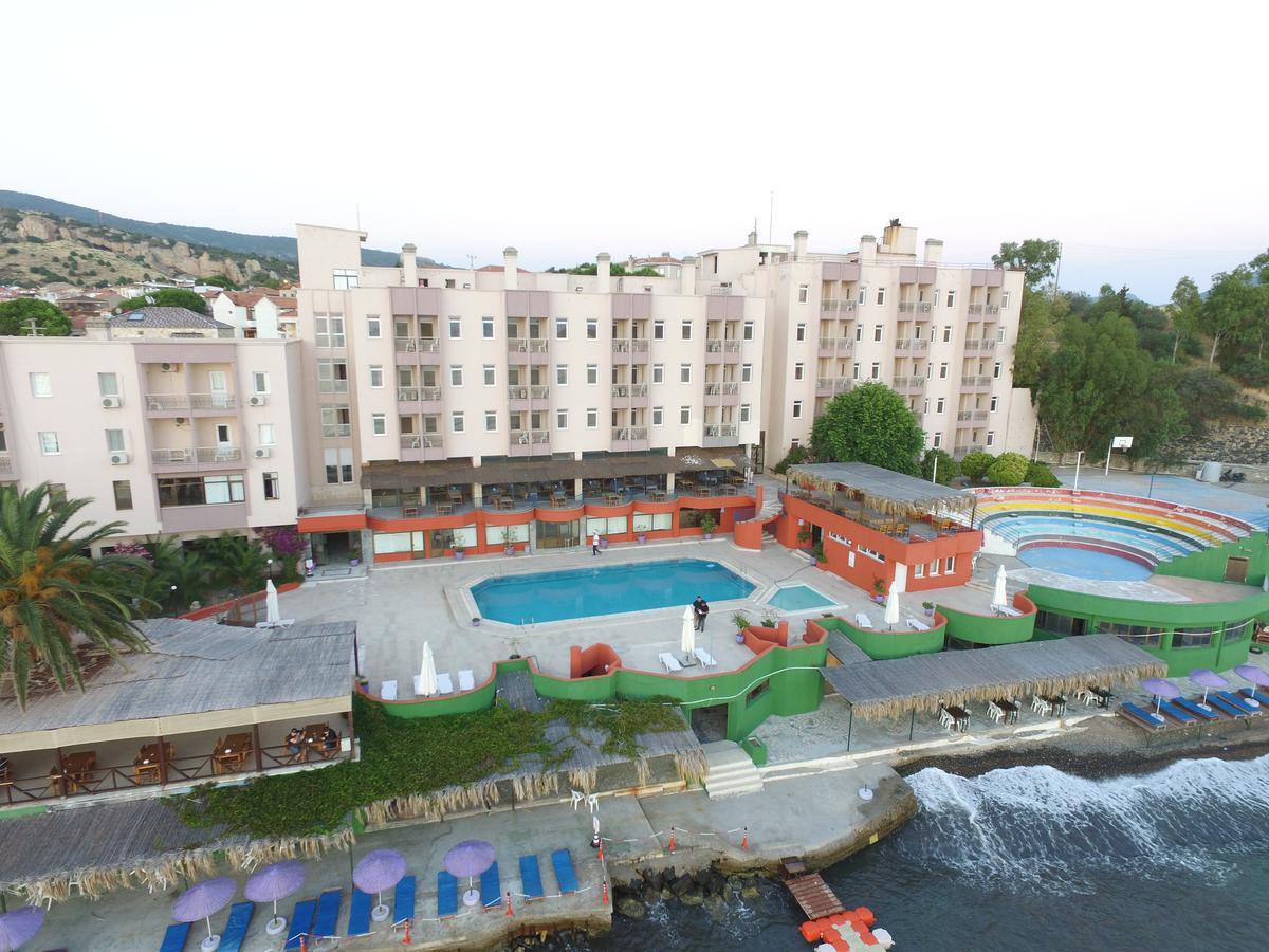 Hotel Leon Foca Exterior photo